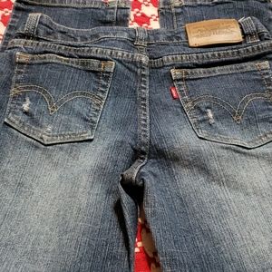 Girls Distressed Levis jeans Size 14